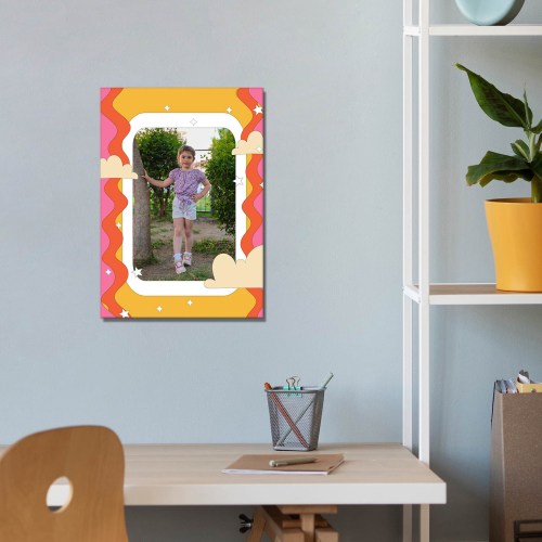 interior-home-decor-with-photo-frame Y